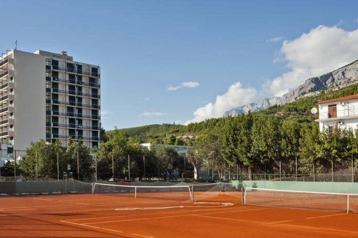 Smartline Bluesun Neptun (Tucepi)