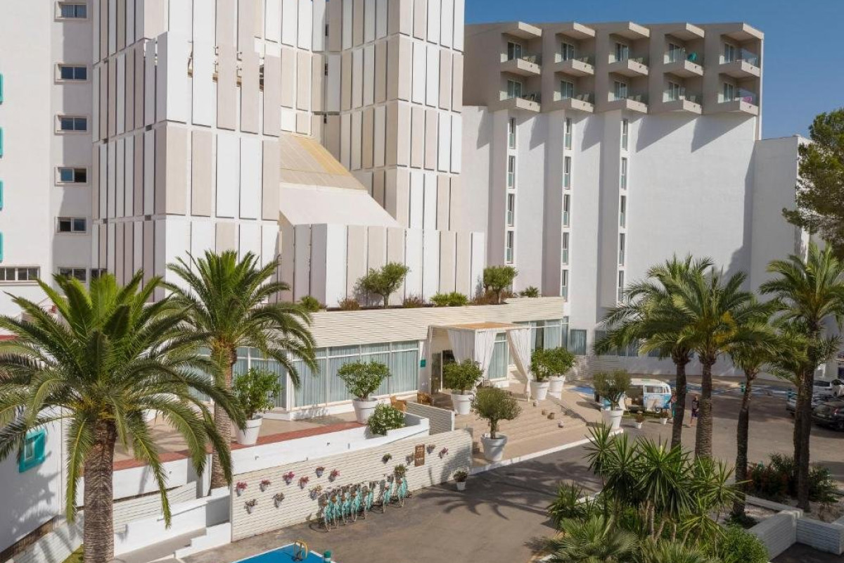 SOL BEACH HOUSE IBIZA (Adults Only) Santa Eularia