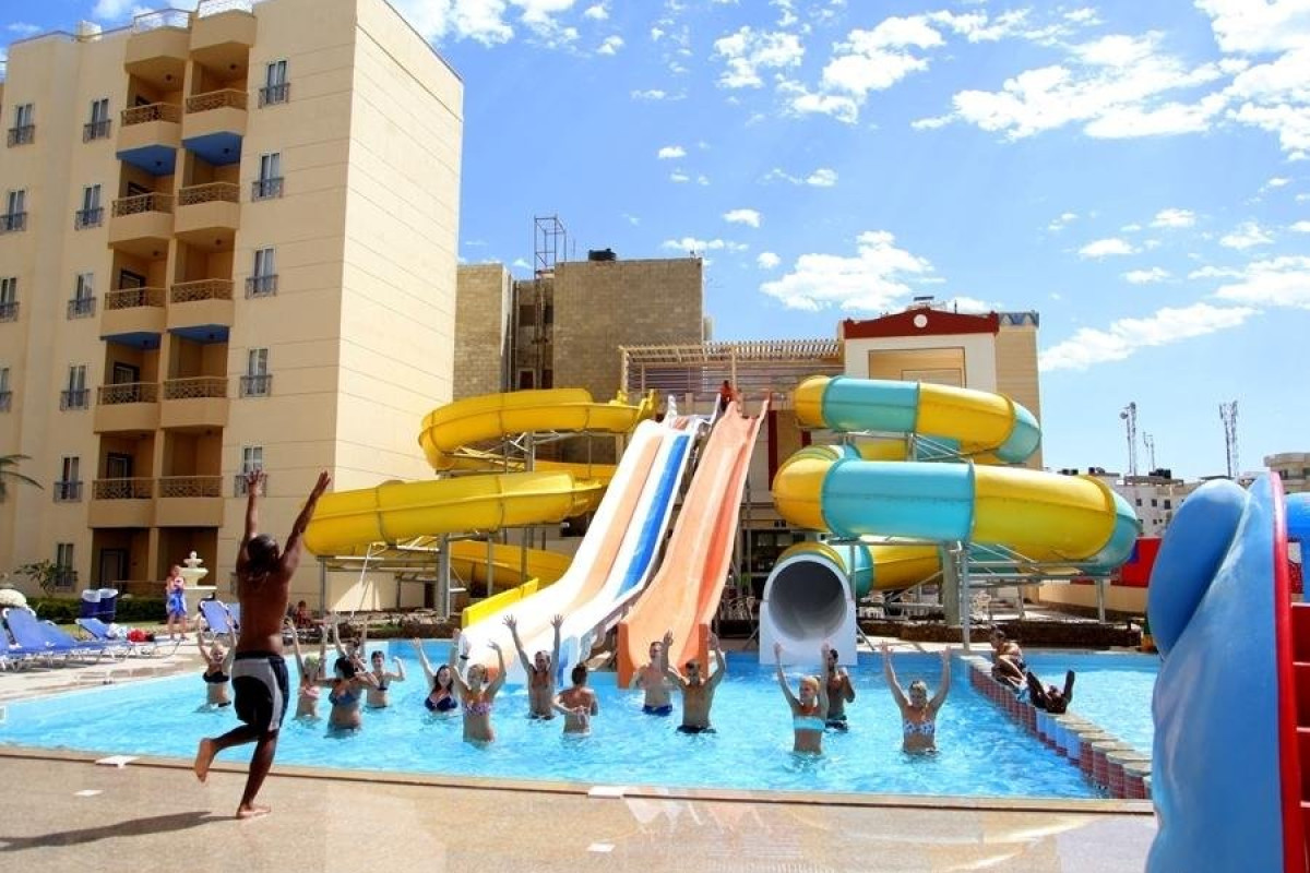 KING TUT RESORT (recomandat 3*)