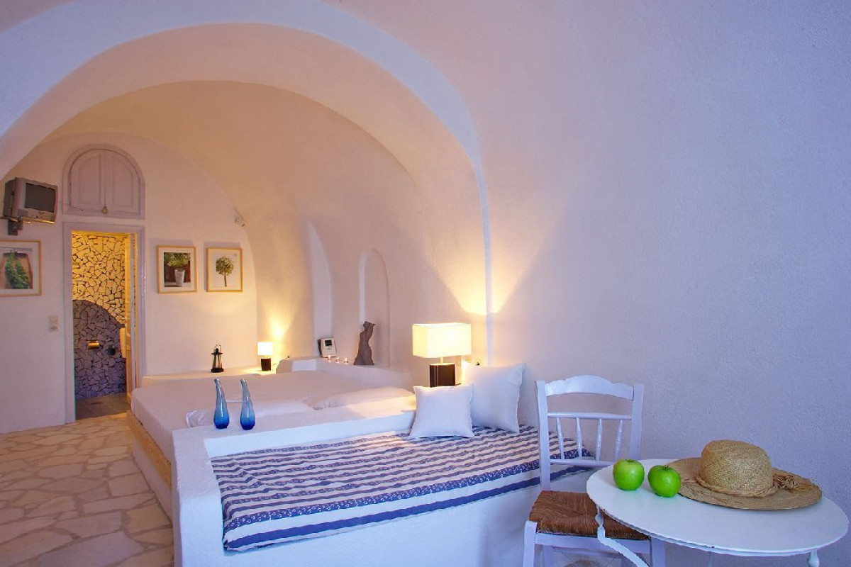 RESIDENCE SUITES