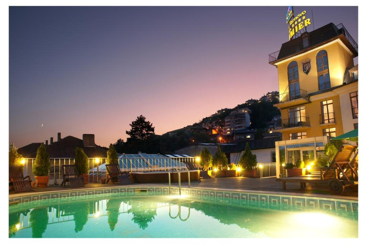 PREMIER HOTEL