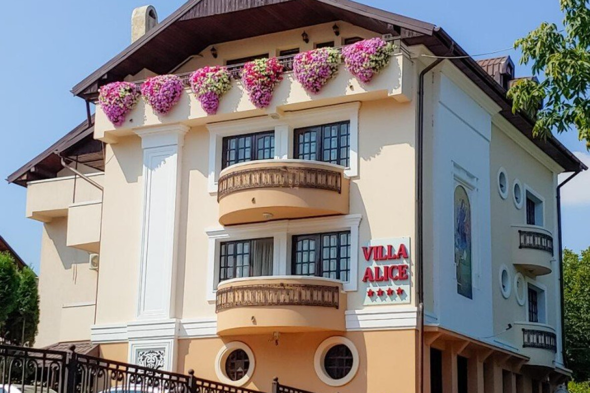 VILA ALICE