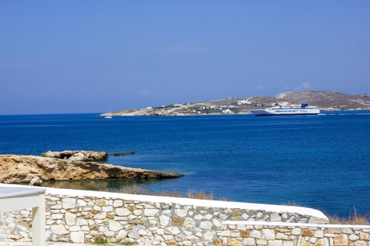 Paros Bay Boutique