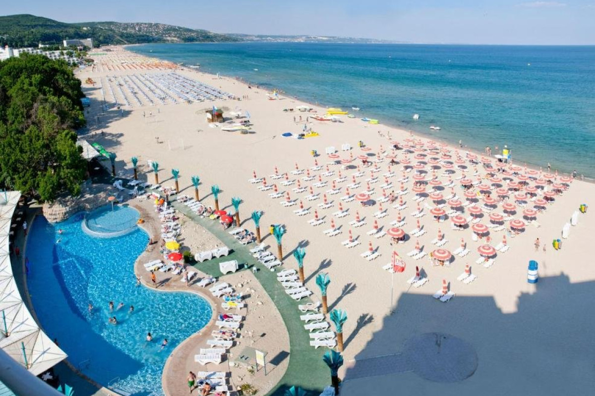 BORYANA - Hotel Renovat 2025