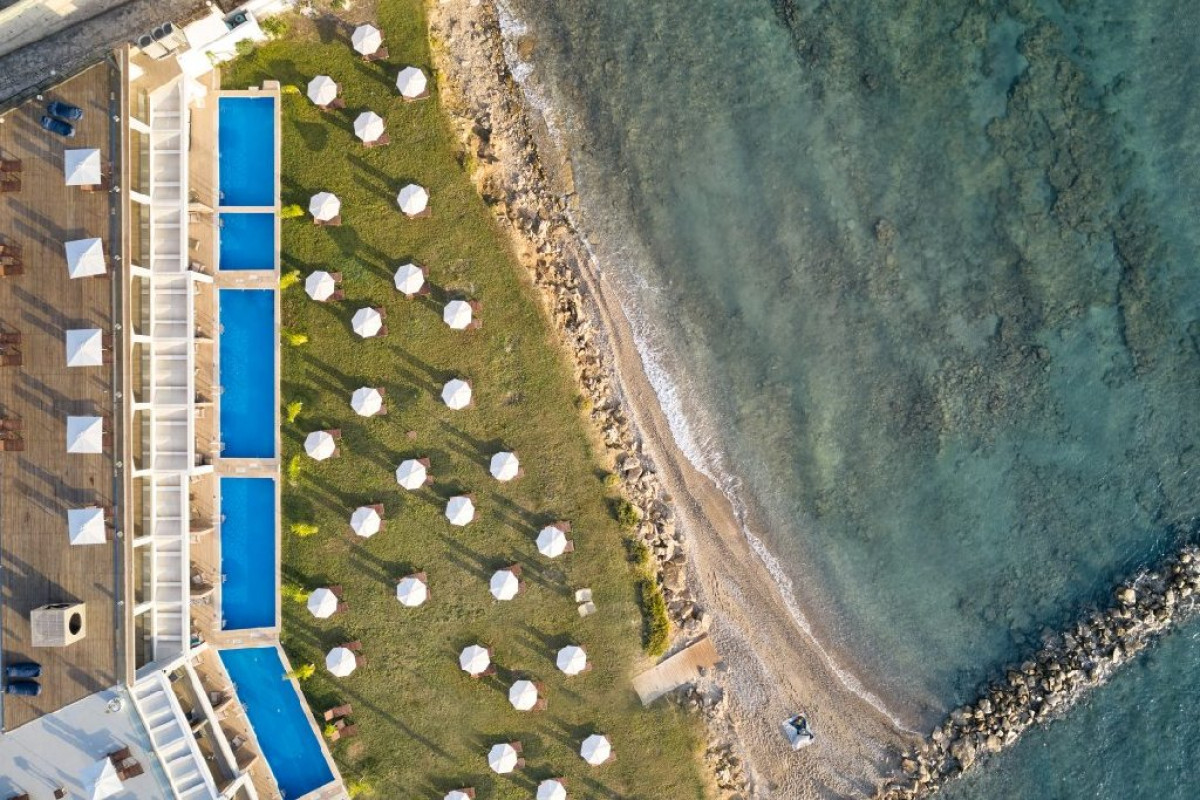 Cavo Orient Beach Hotel