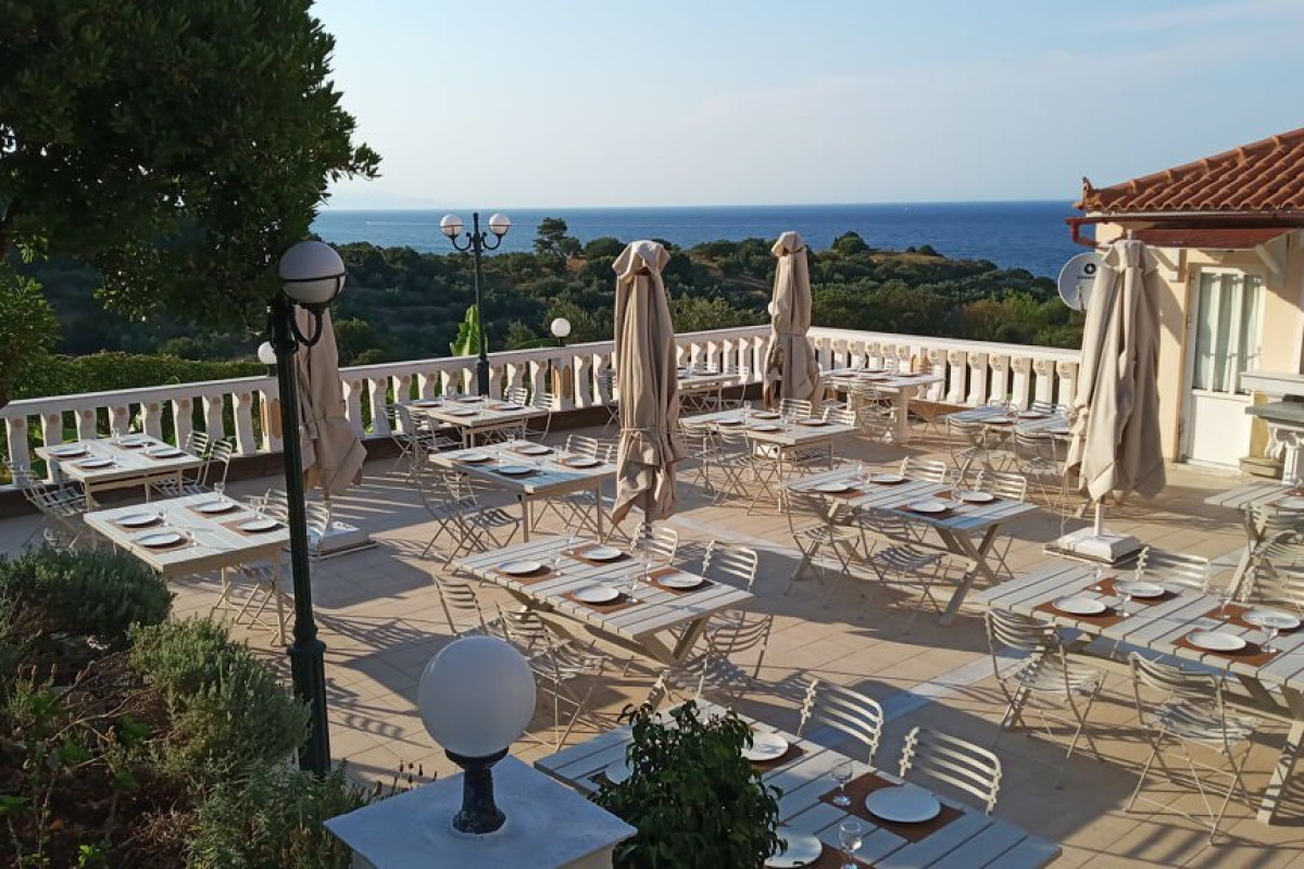 Matilda Hotel (Vassilikos)