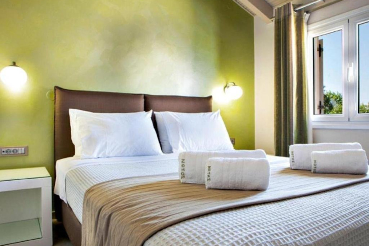 Notos Luxury Studios Apartments