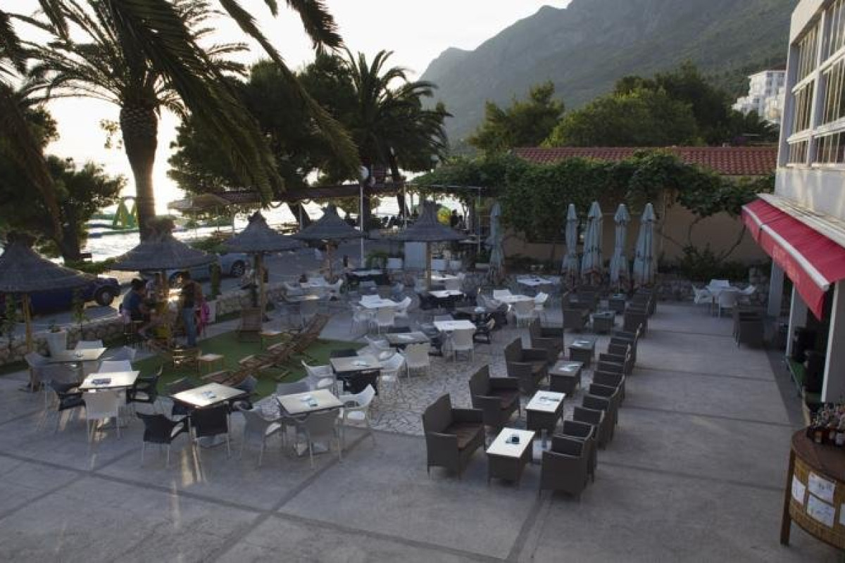 Hotel Laguna (Gradac)