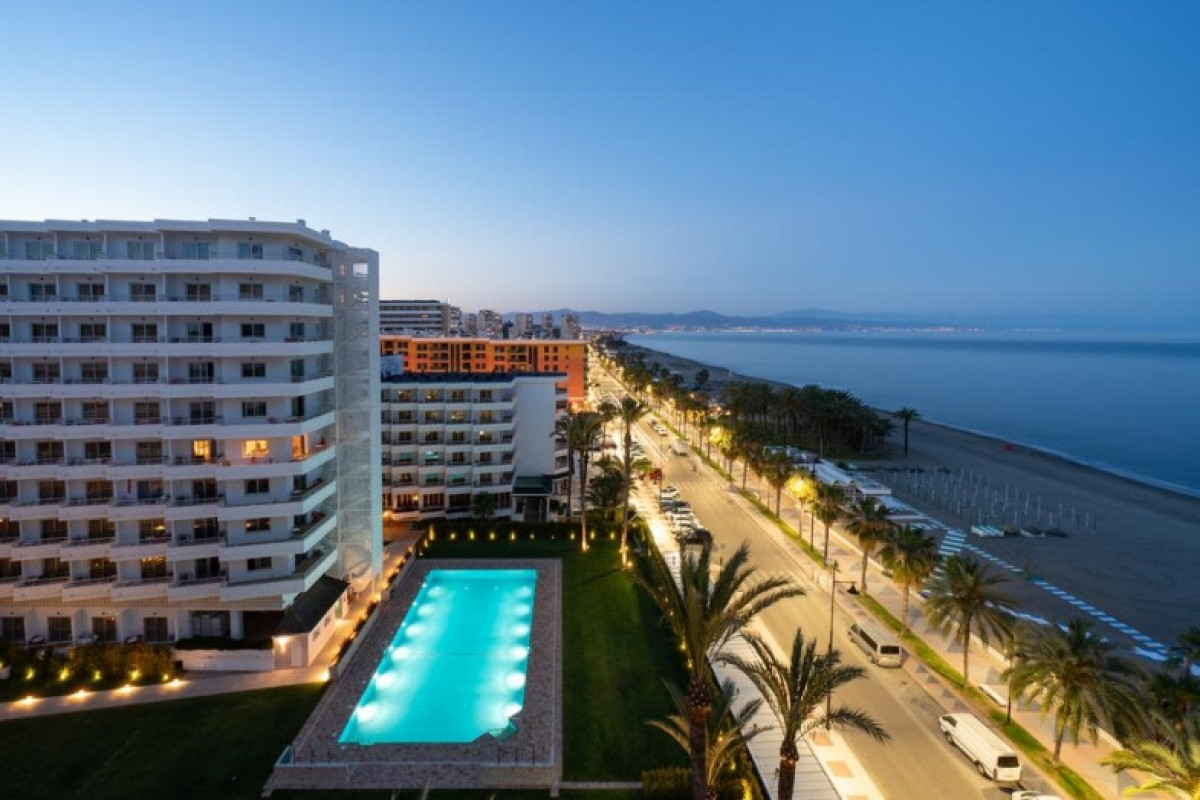 APARTAMENTOS BAJONDILLO