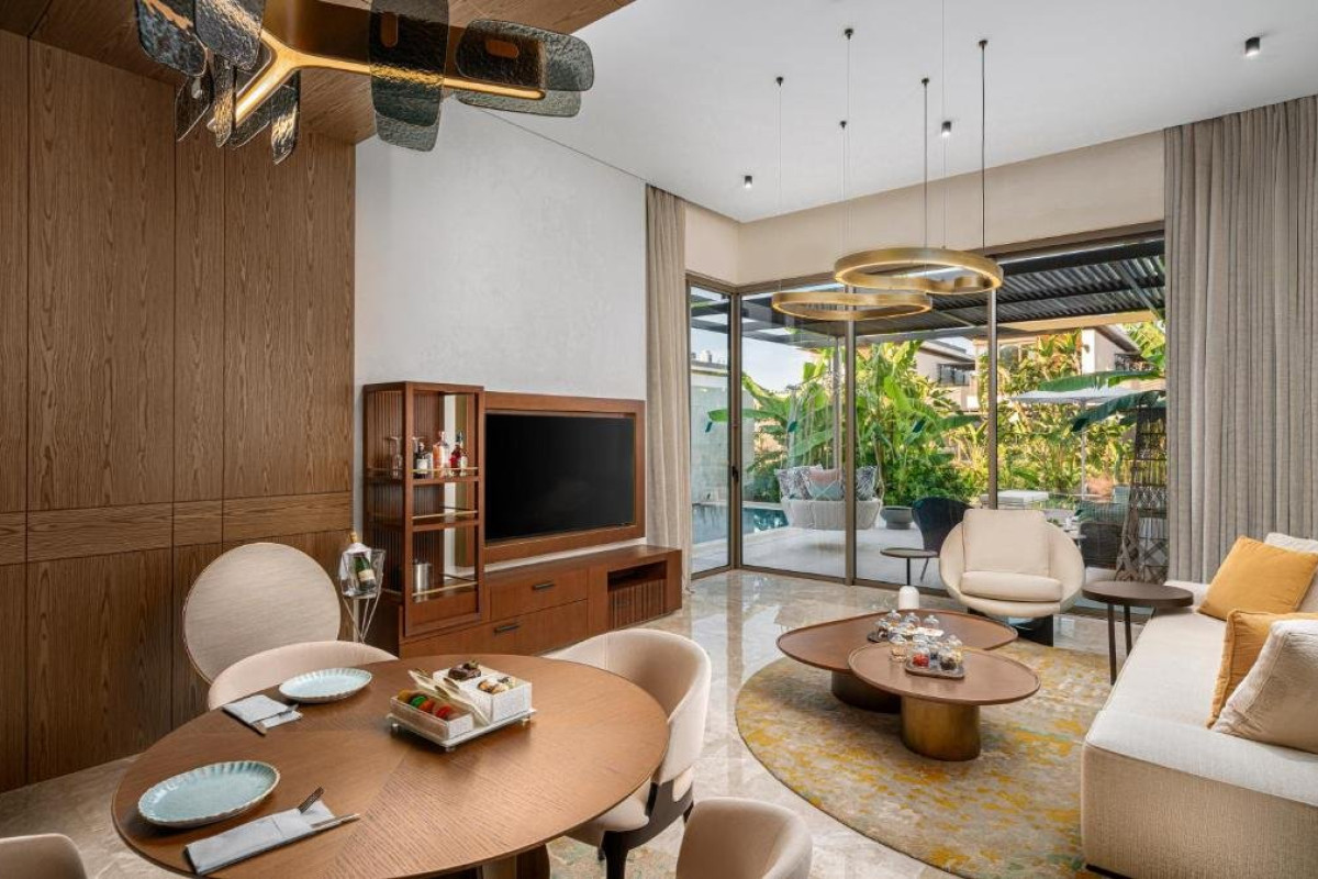 BAYOU VILLAS BY LARA BARUT COLLECTION