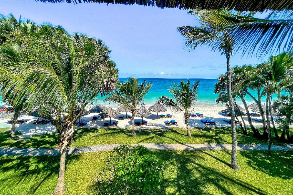 Southern Palm Beach Resort