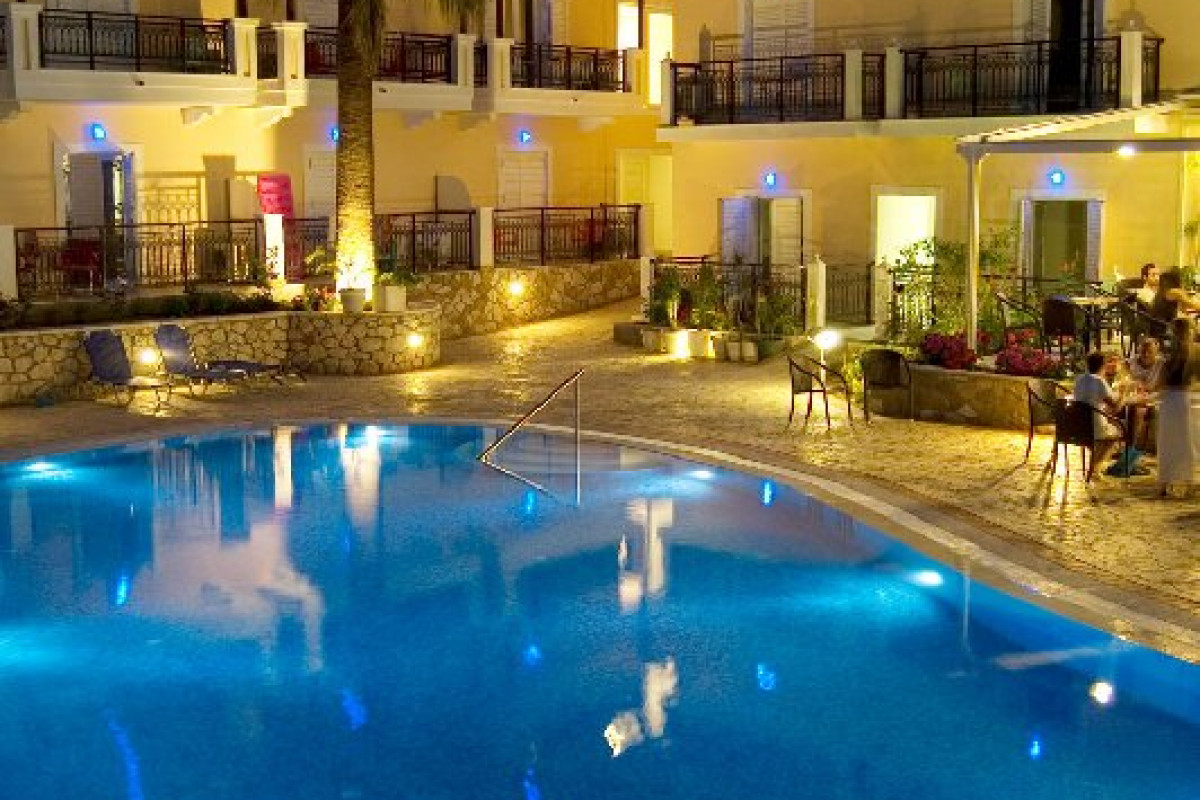 Majestic Spa CRETAN
