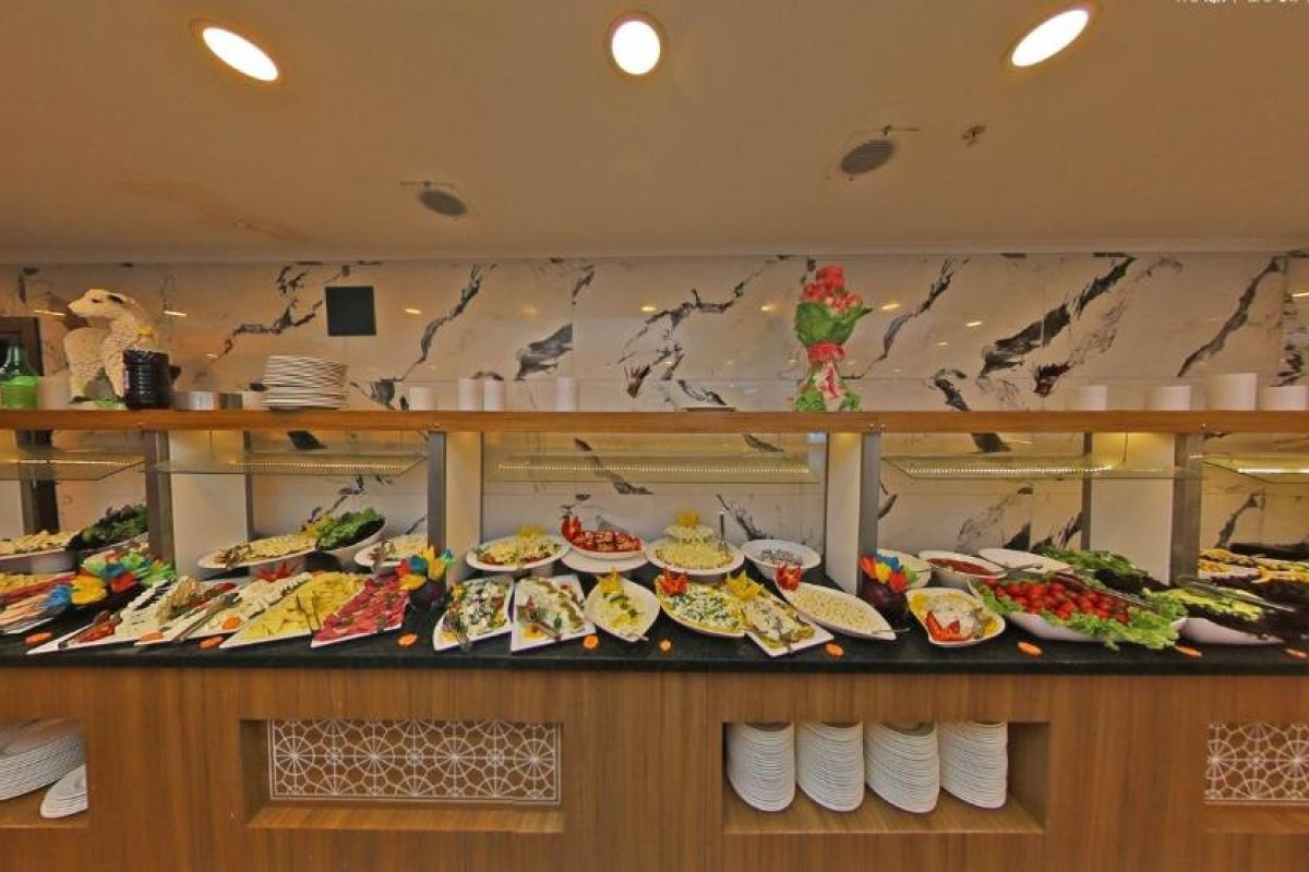 Relax Beach Hotel