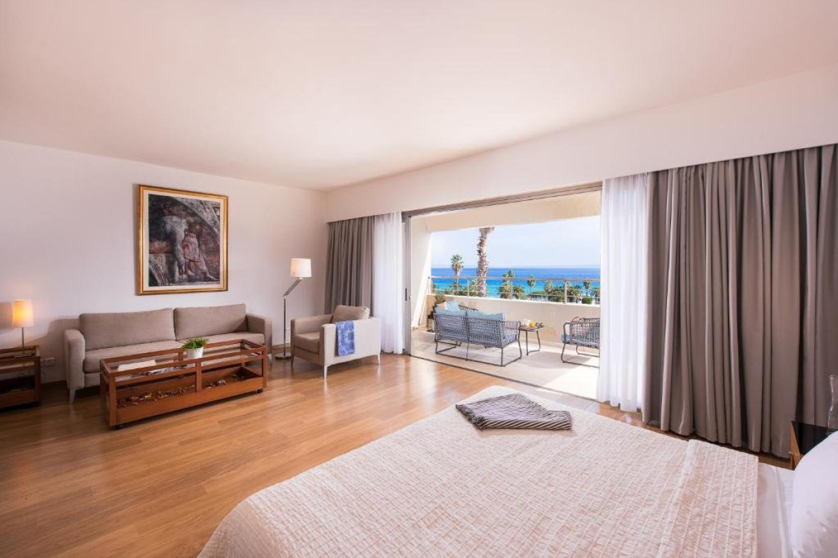 KASSANDRA PALACE SEASIDE RESORT
