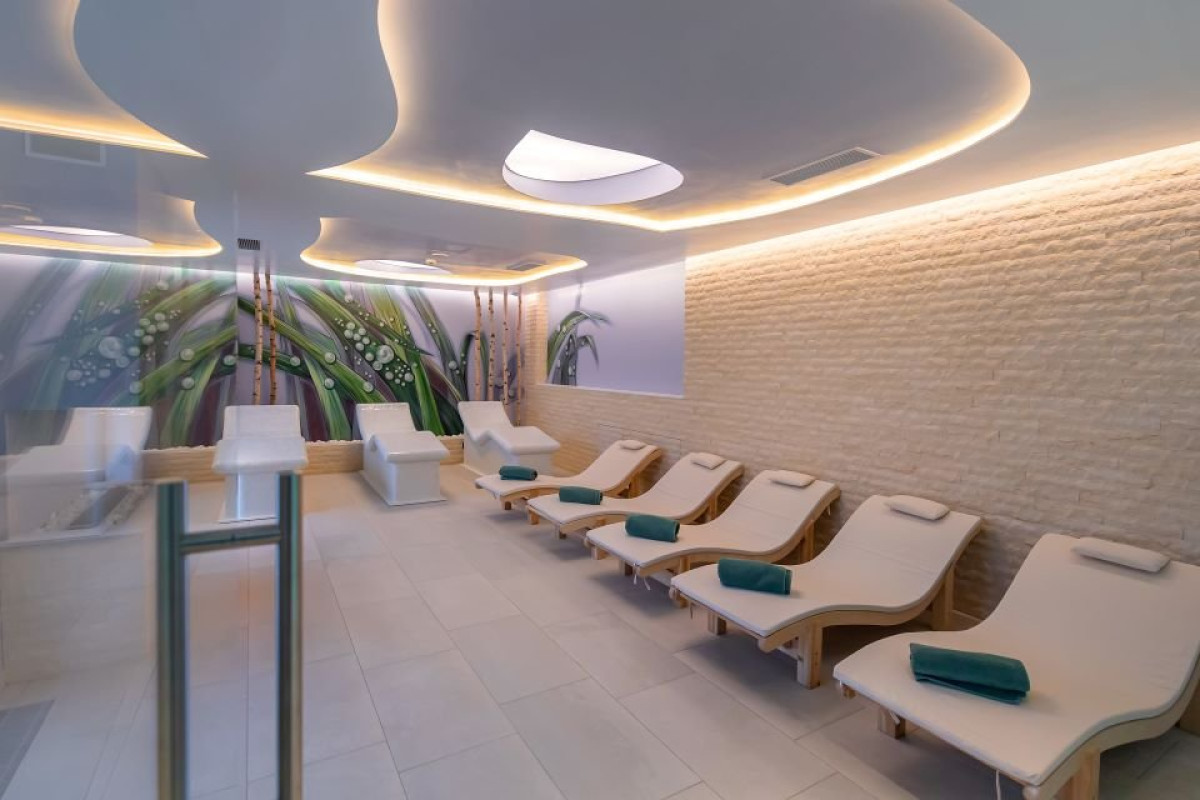 BELMONT HOTEL  SPA