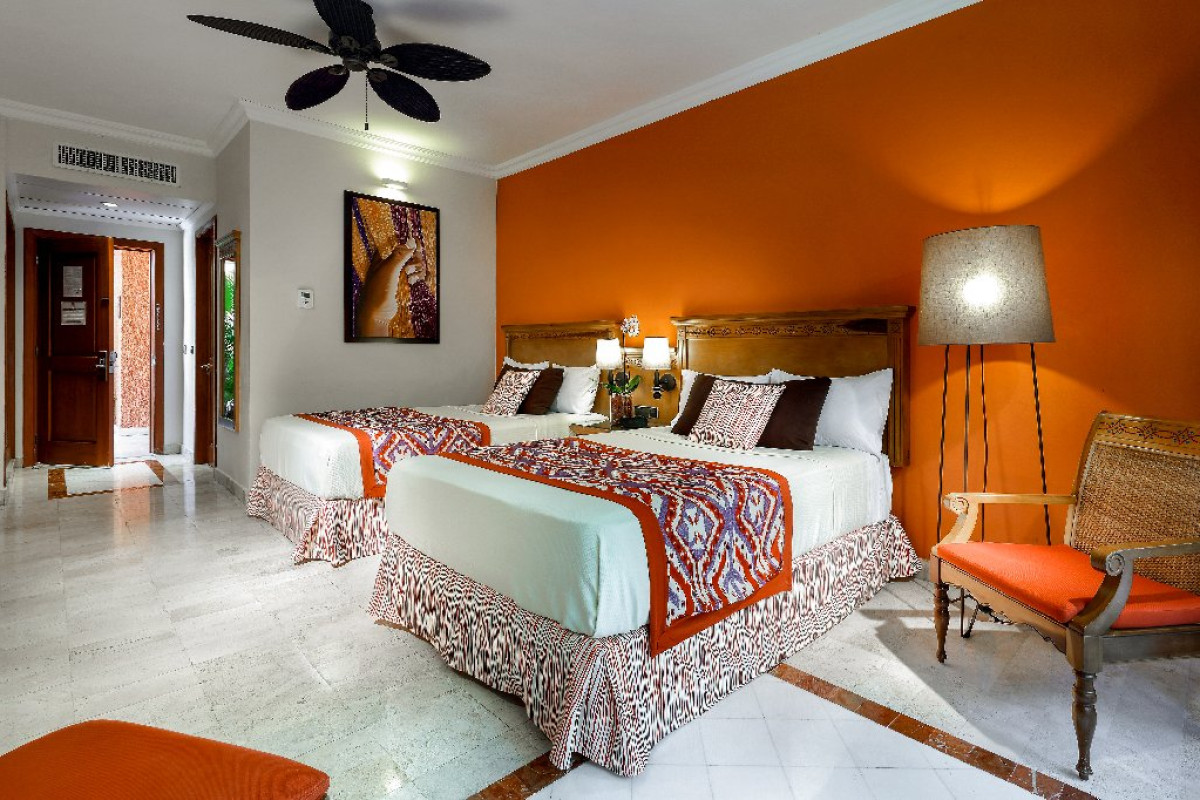 Grand Palladium White Sand Resort and Spa