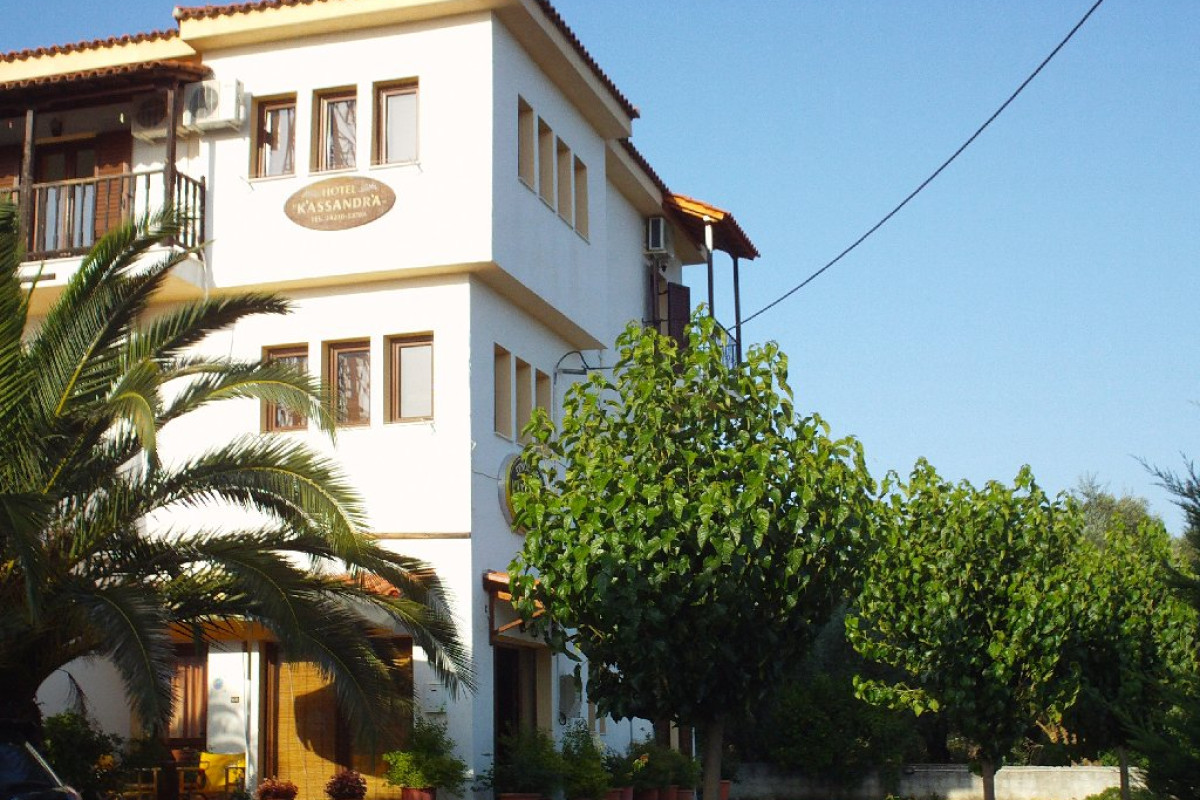 Kassandra Hotel - Kala Nera