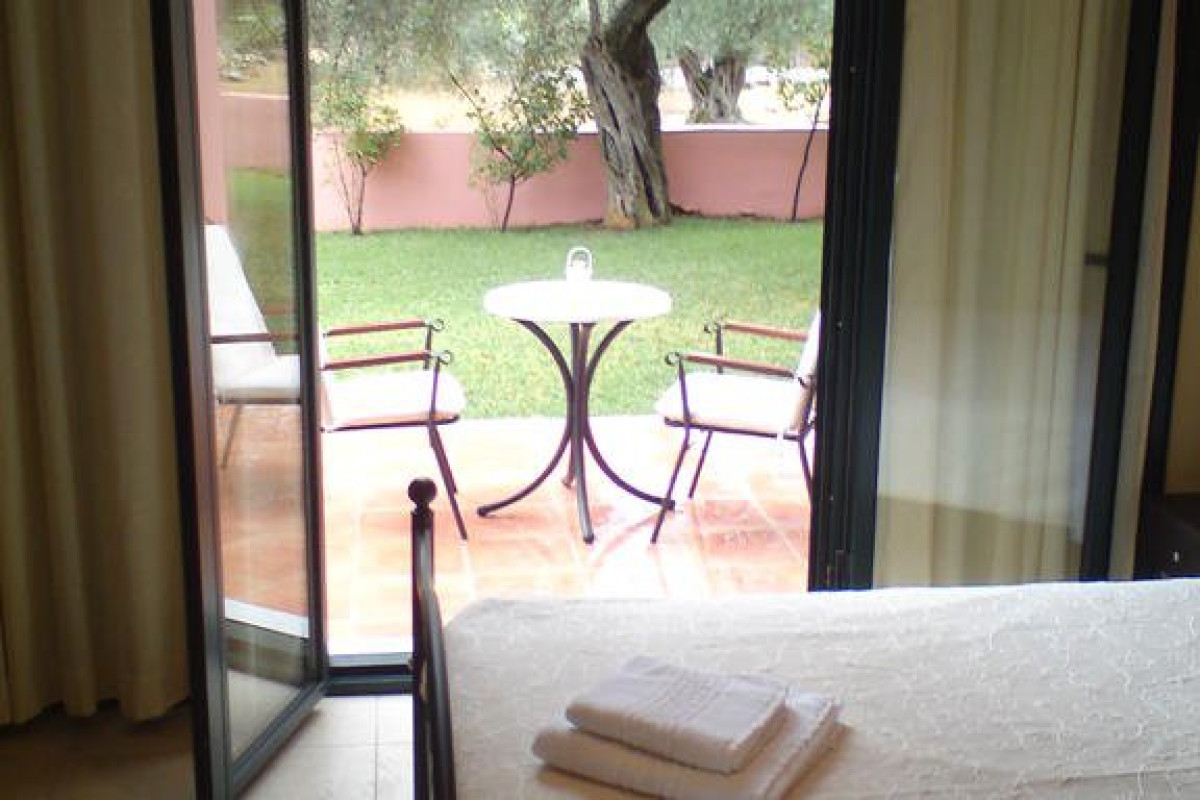 Ionian Breeze Studios (Lefkada Town)
