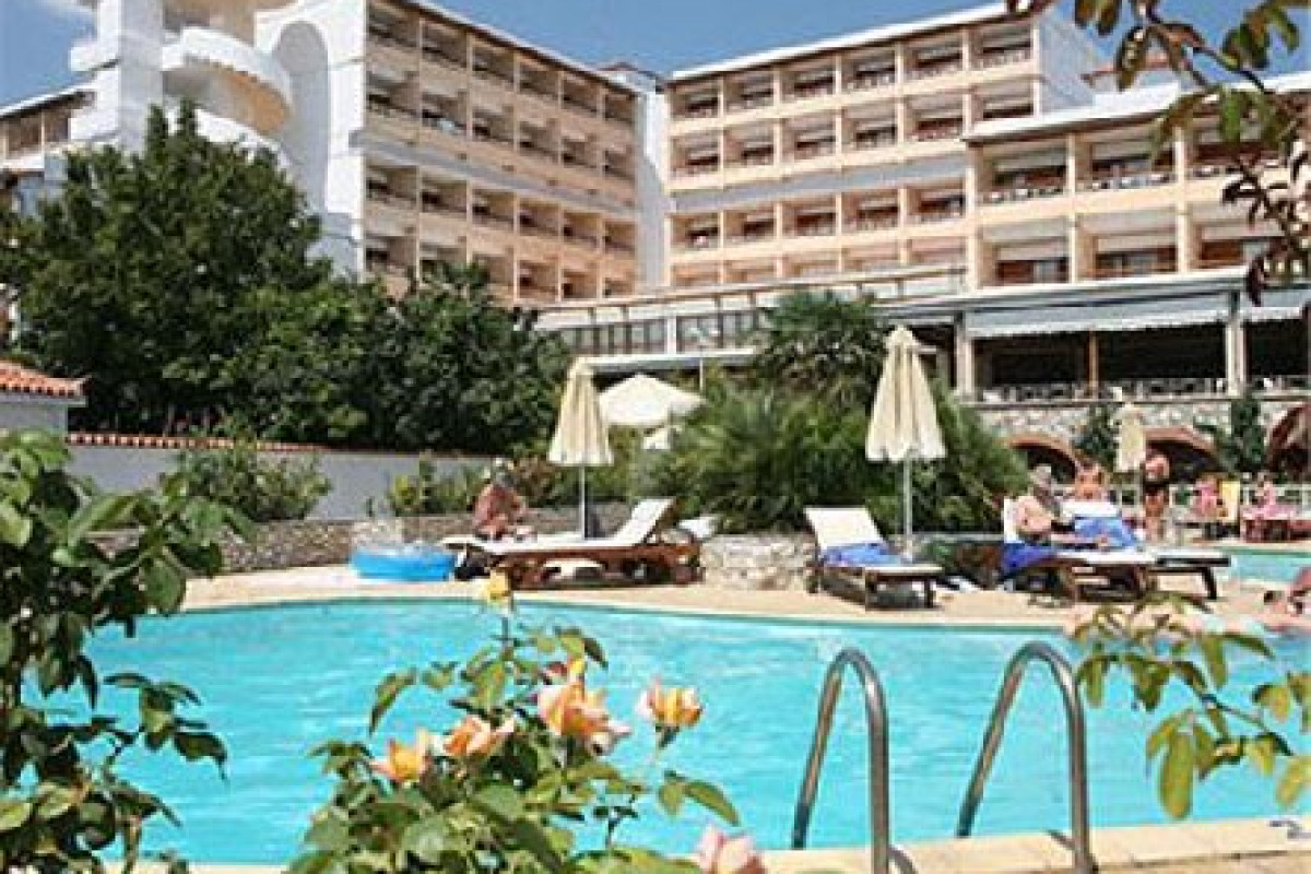 Esperides Hotel (Achladies)
