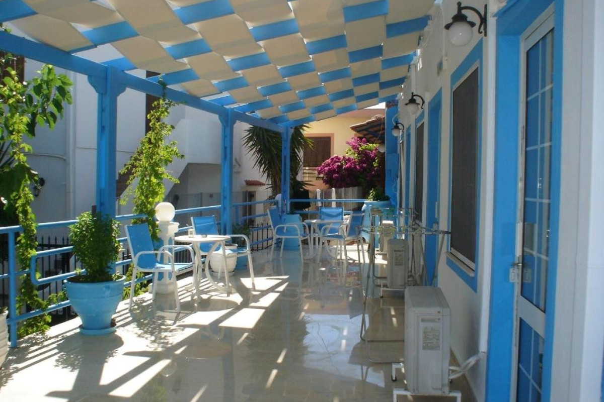 Ikonomakis Apartments (K)