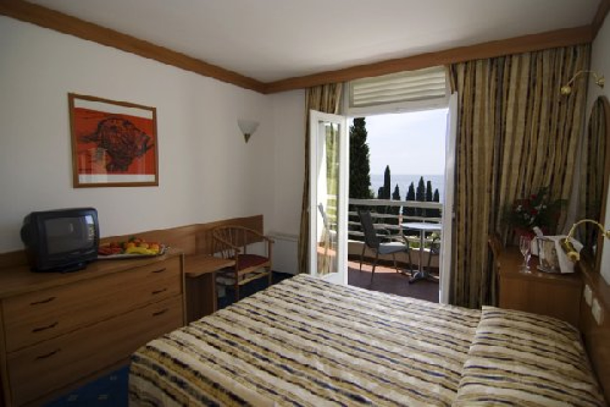 Hotel Astarea (Mlini)