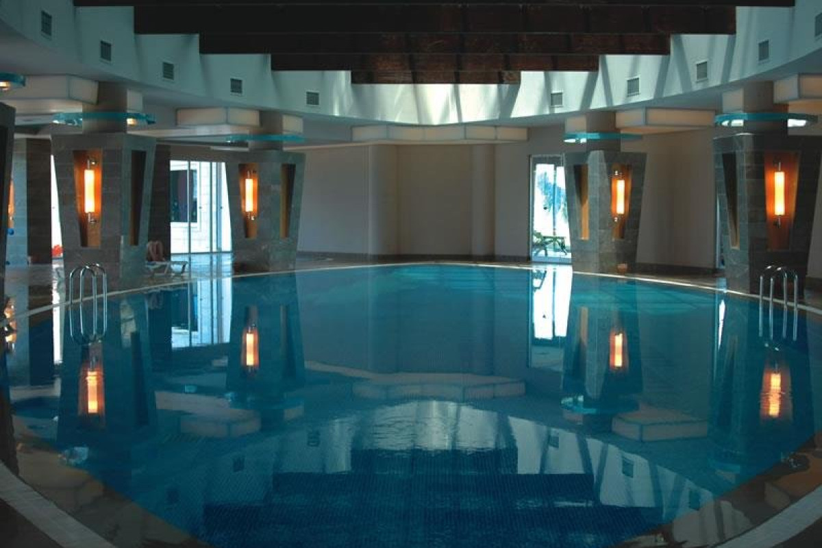 LONG BEACH RESORT HOTEL