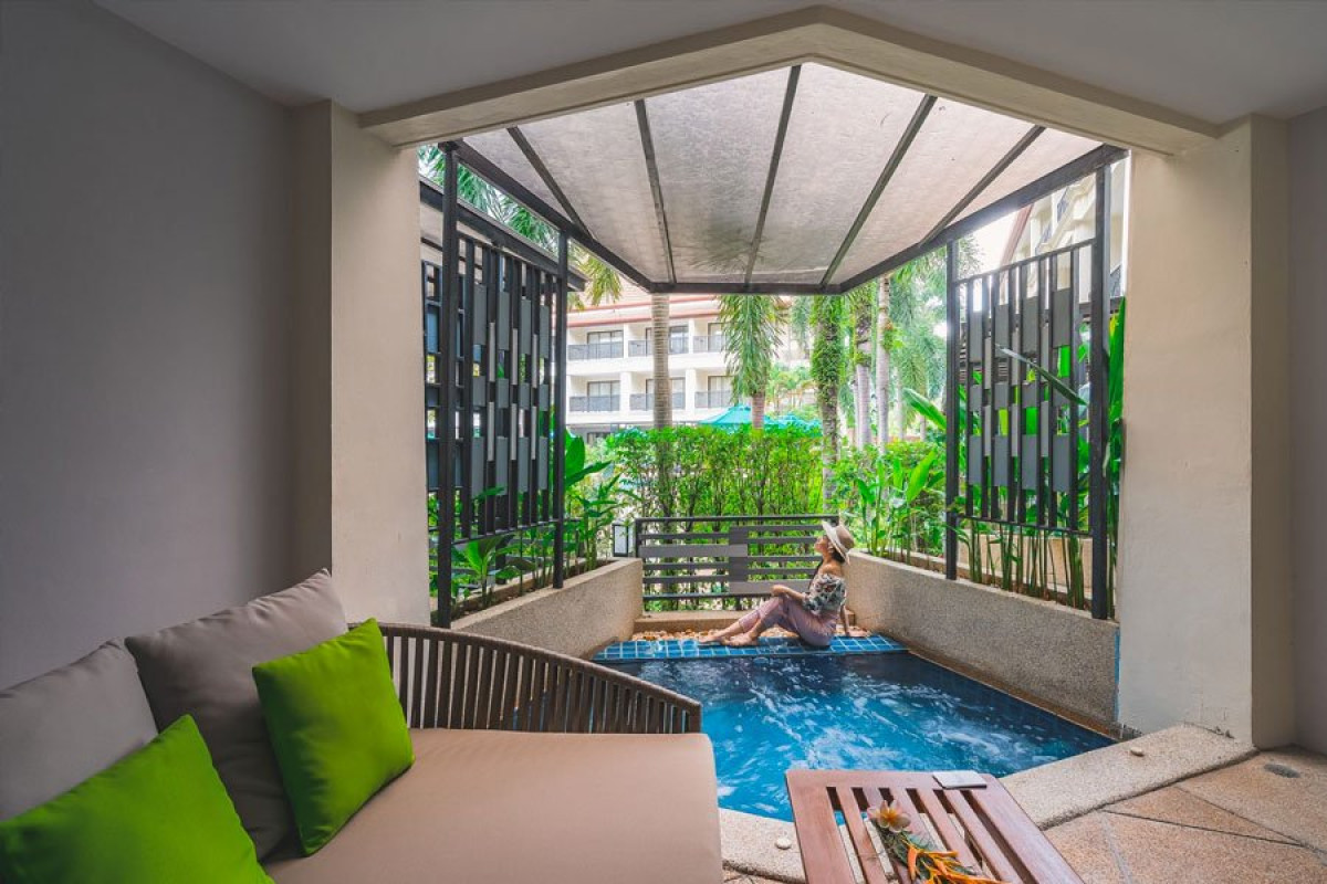 DEEVANA PATONG RESORT AND SPA