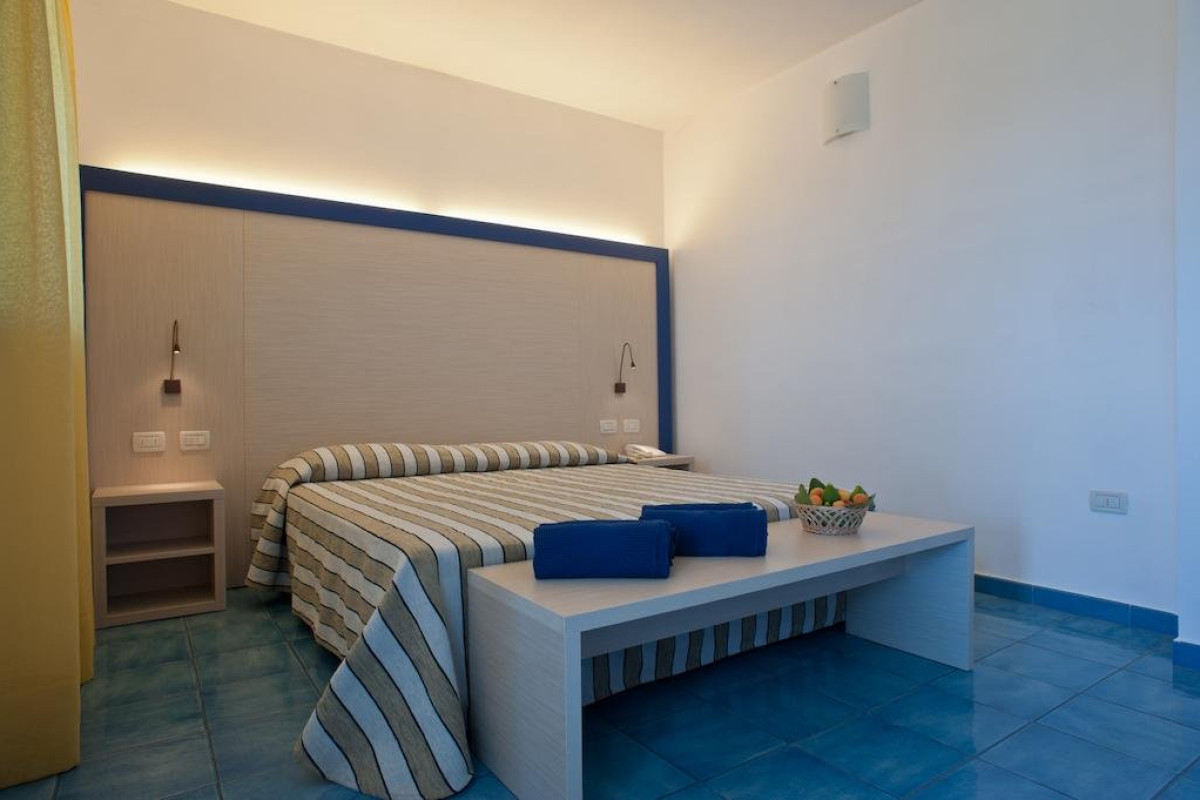 Pietrablu Resort (Polignano A Mare)