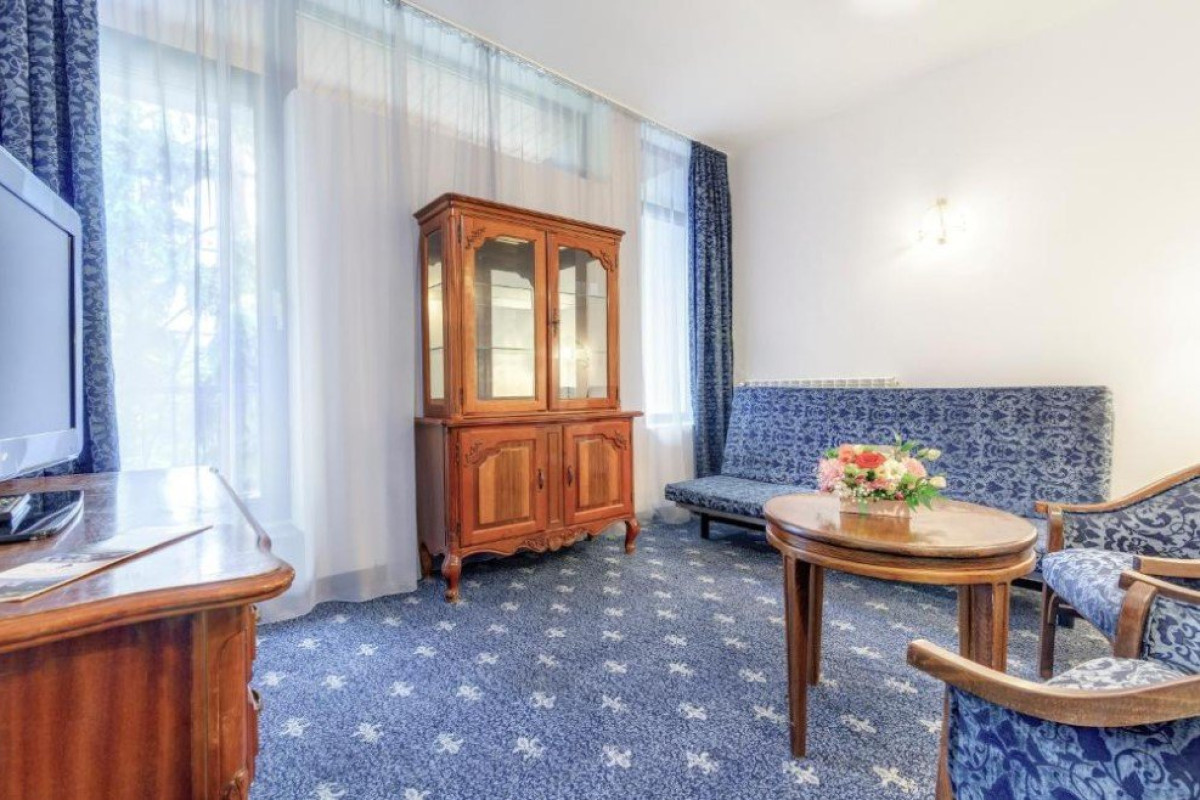 Hotel My Continental..