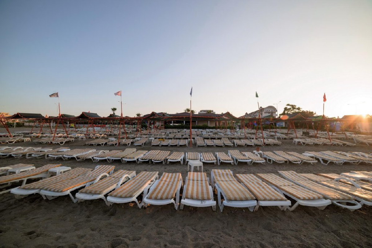 CLUB SUN HEAVEN SEA BIRD BEACH