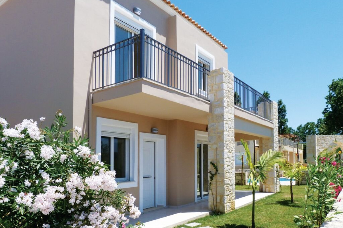 Azure Beach Seafront Villas (Crete)