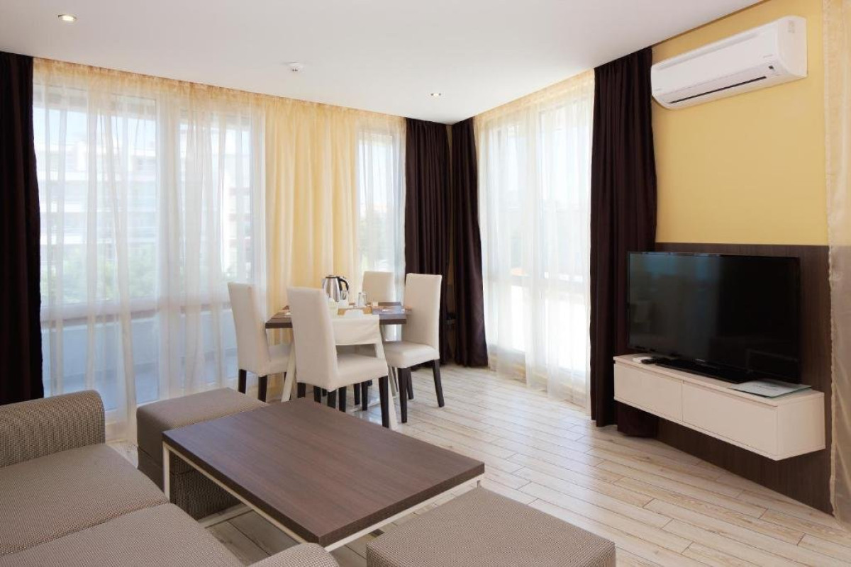 Aparthotel PARADISO