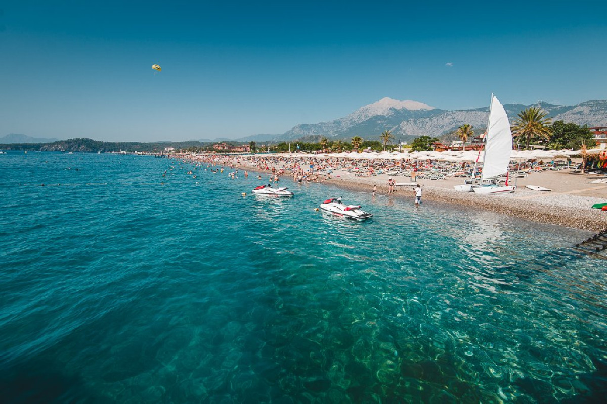 LOCEANICA BEACH RESORT
