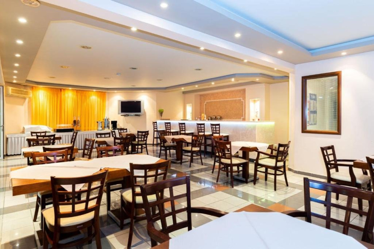 Green Bay Hotel