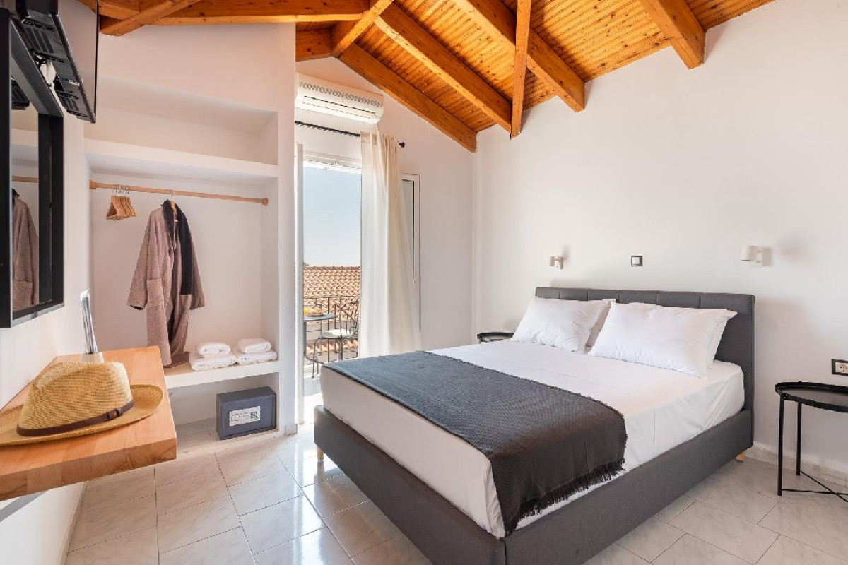 Costa Azzurra Hotel 4*