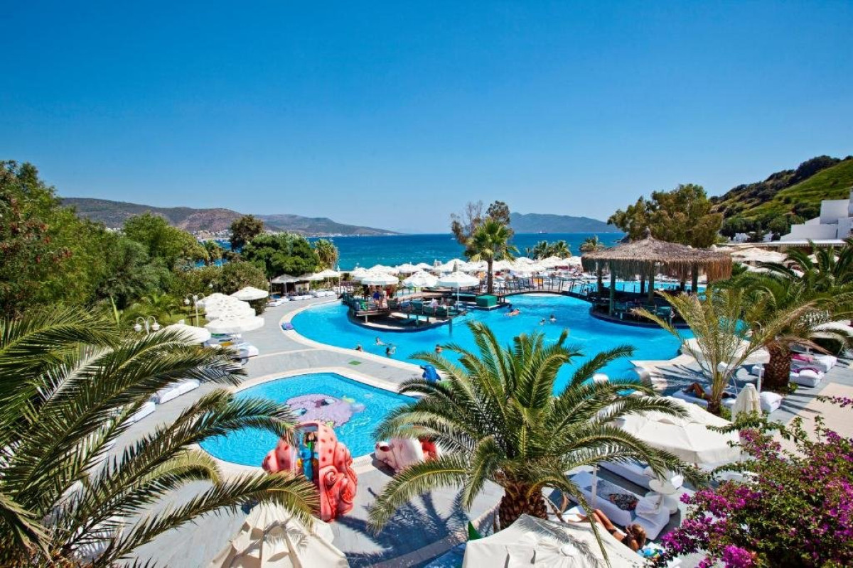 SALMAKIS BEACH RESORT AND SPA (Bodrum)