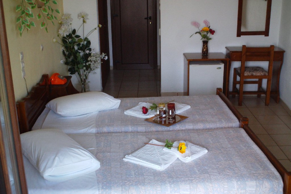 Kassandra Hotel - Kala Nera