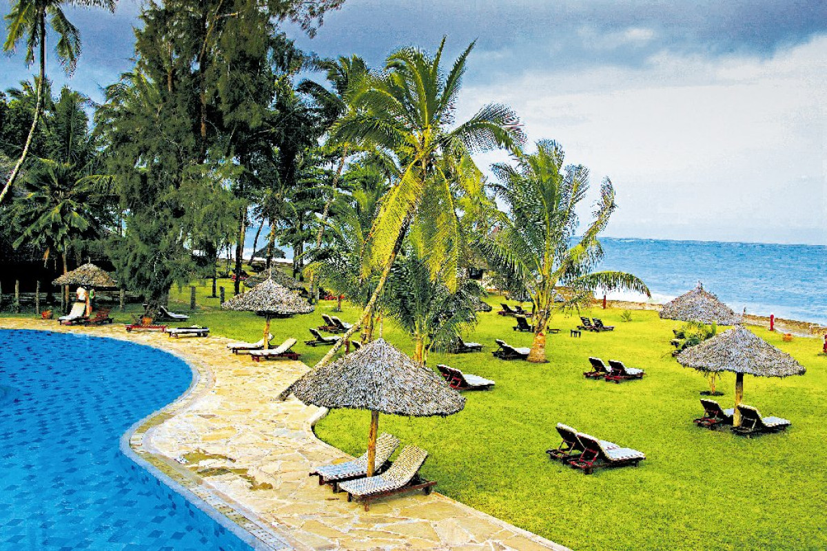 Neptune Palm Beach Boutique Resort and Spa