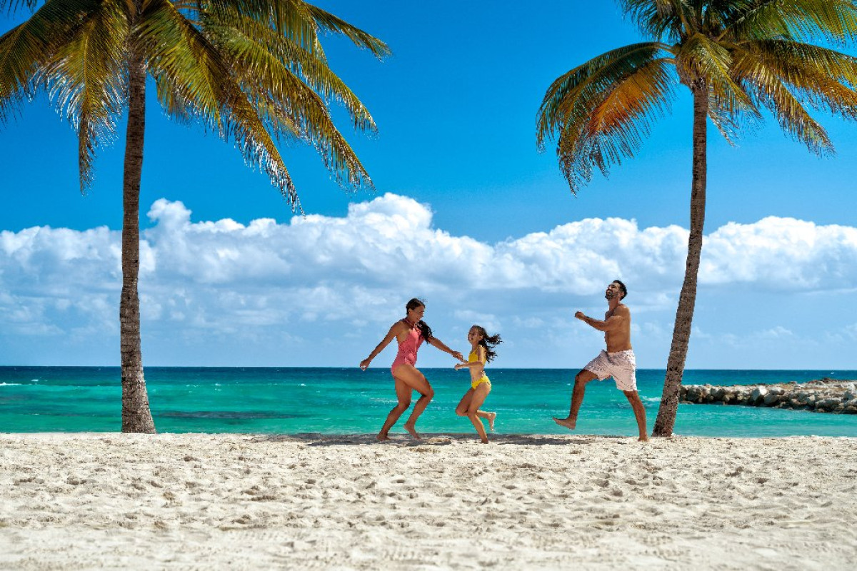 Catalonia Yucatan Beach