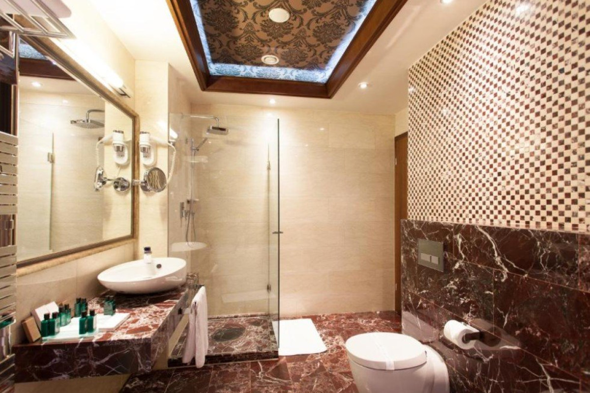 Hotel Metropolis..