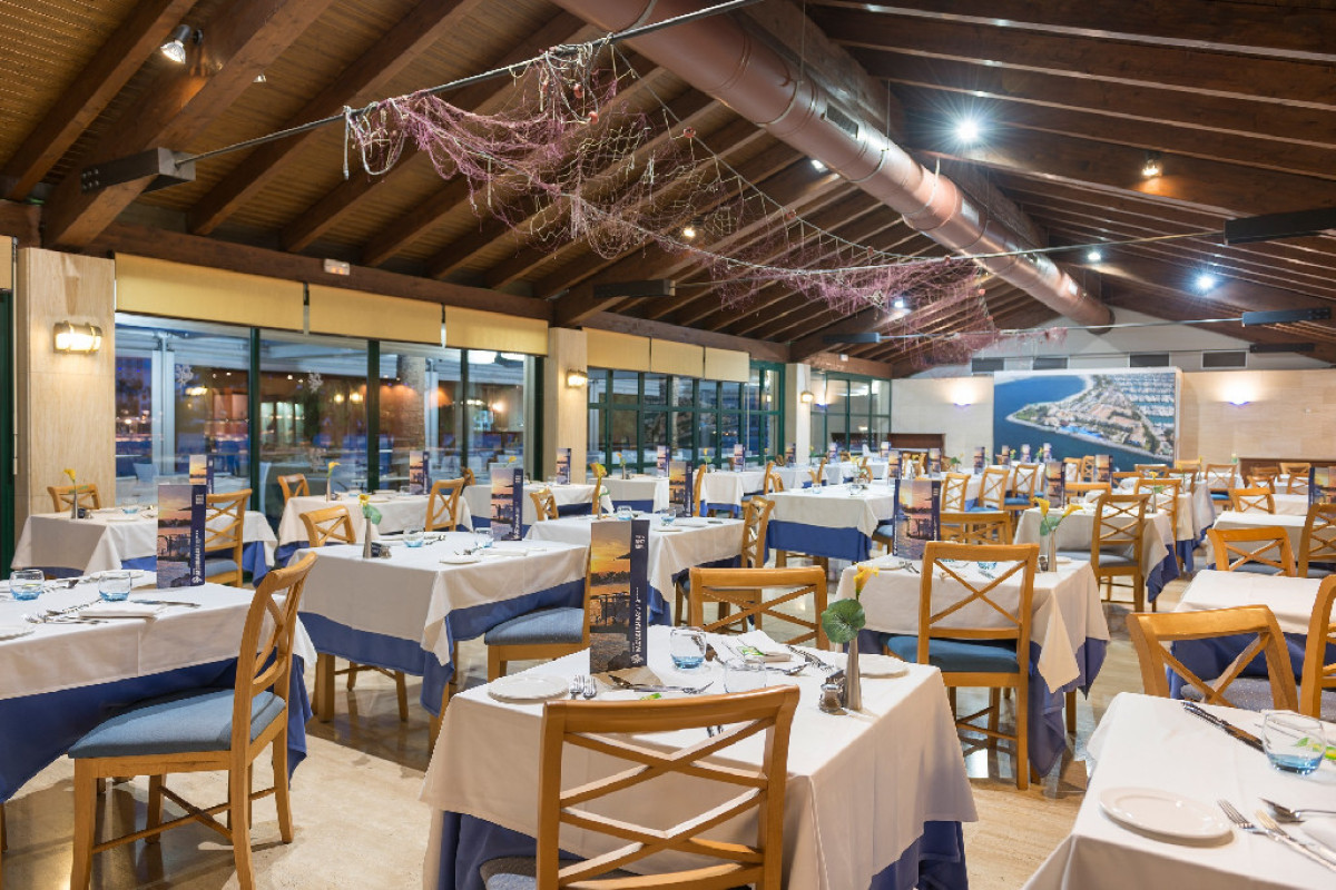 Botel Alcudiamar