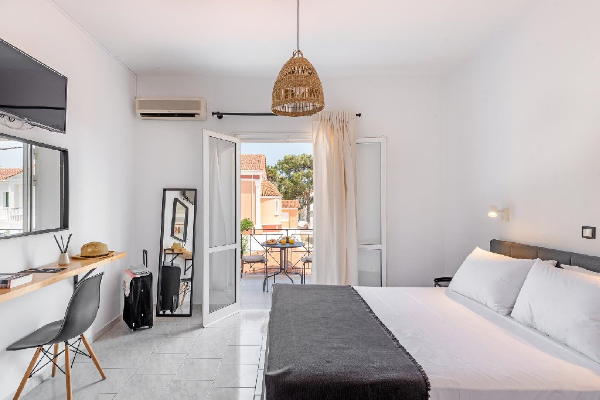 Costa Azzurra Hotel 4*