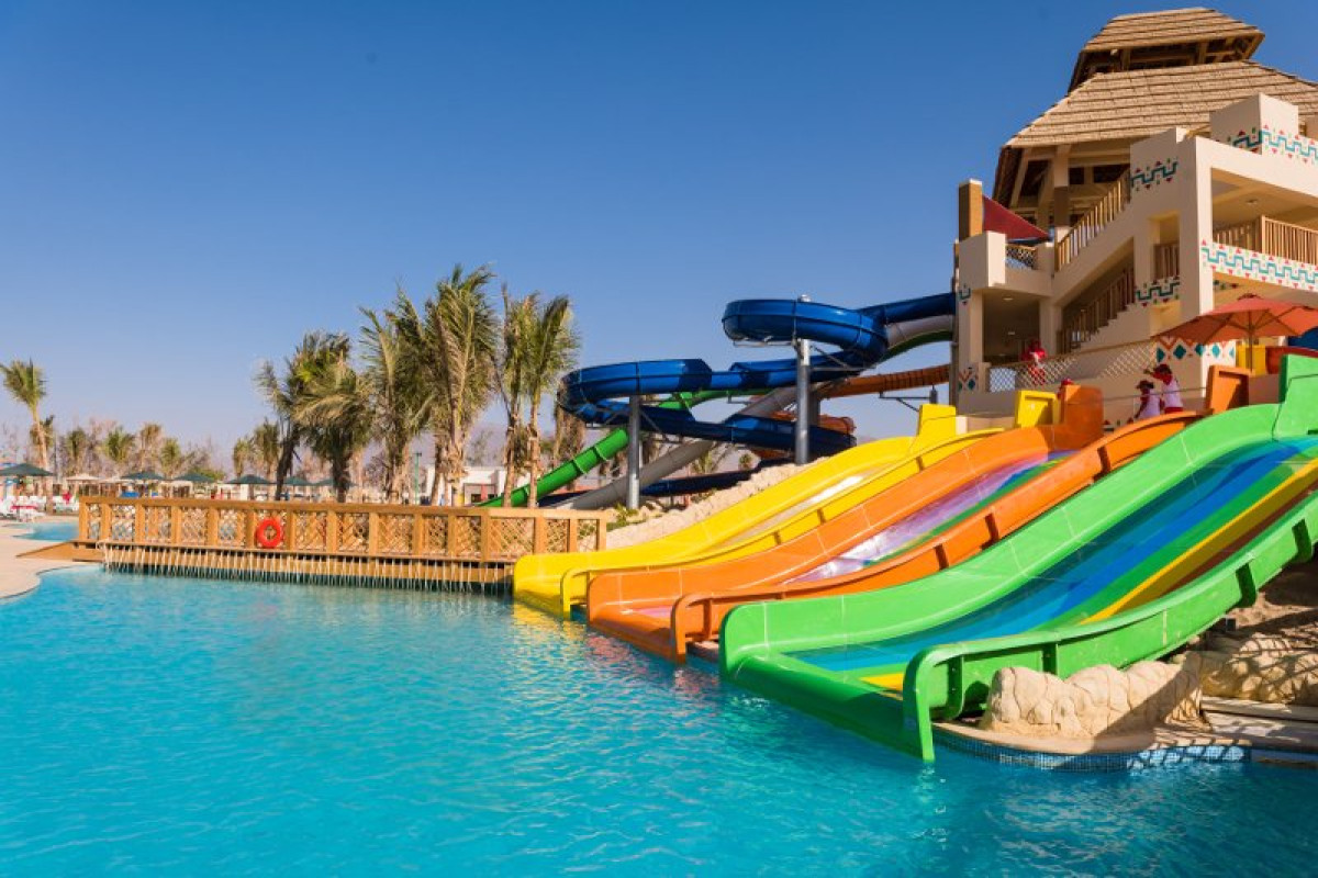 Al Fanar Hotel and Residences
