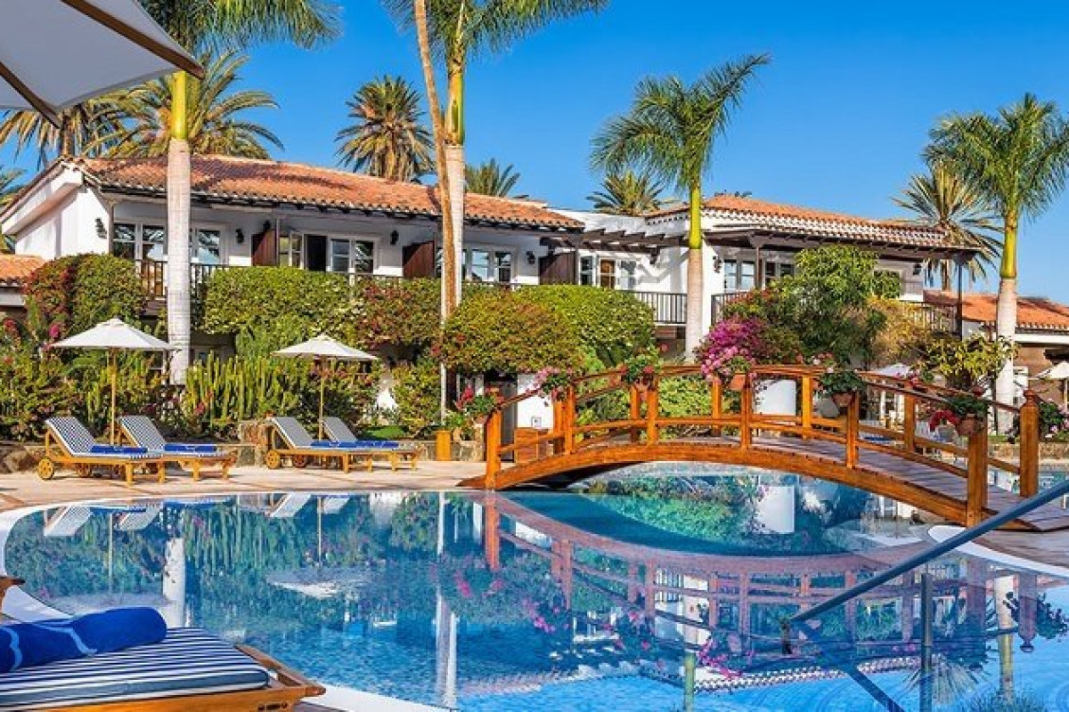 Seaside Grand Hotel Residencia