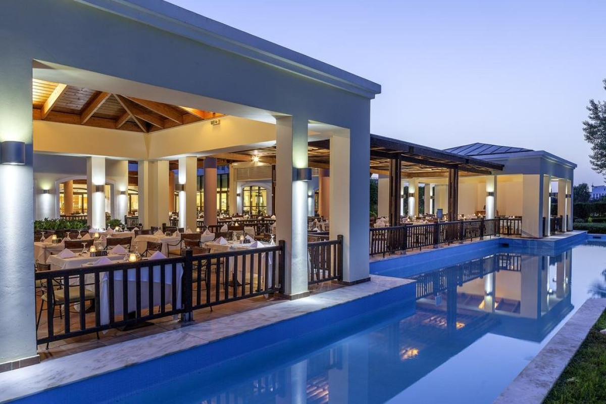 Neptune Luxury Resort (Mastichari)