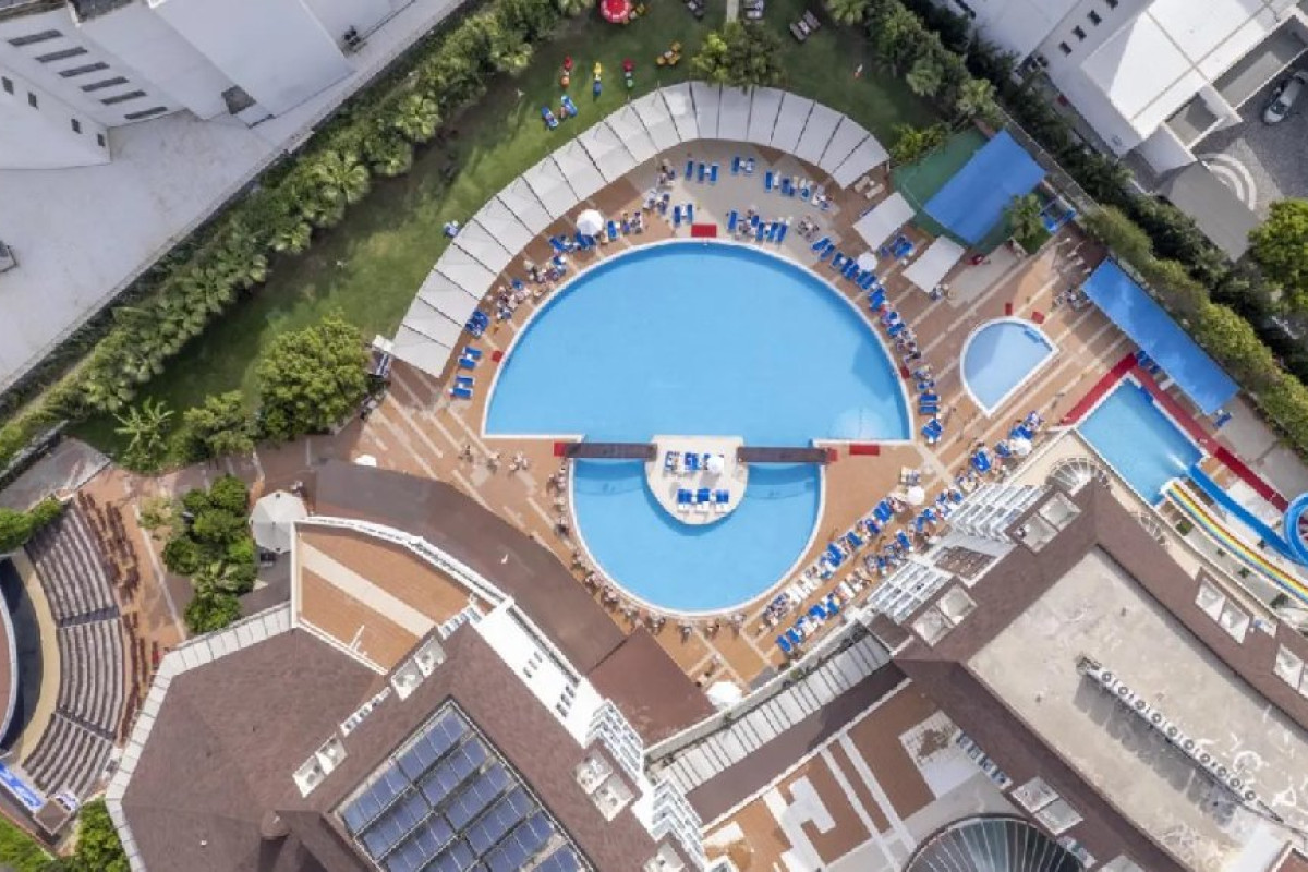 CENGER BEACH RESORT