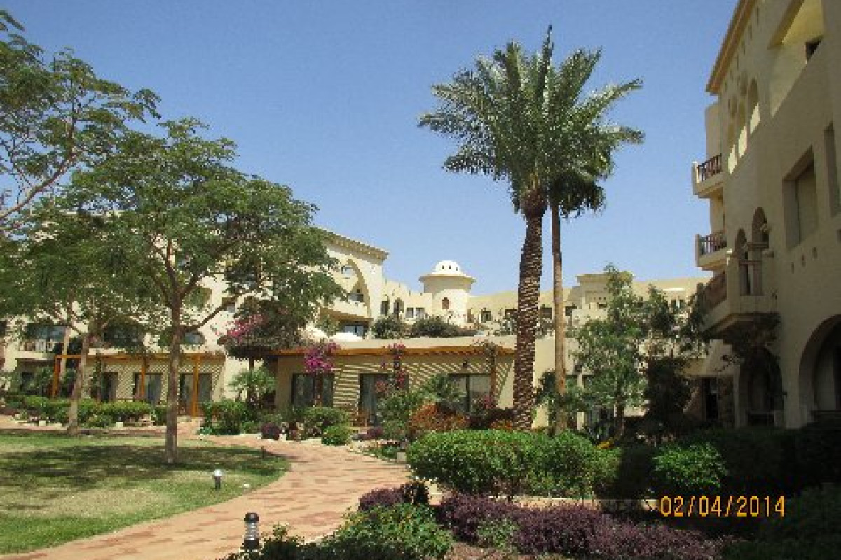 Radisson Blu Tala Bay
