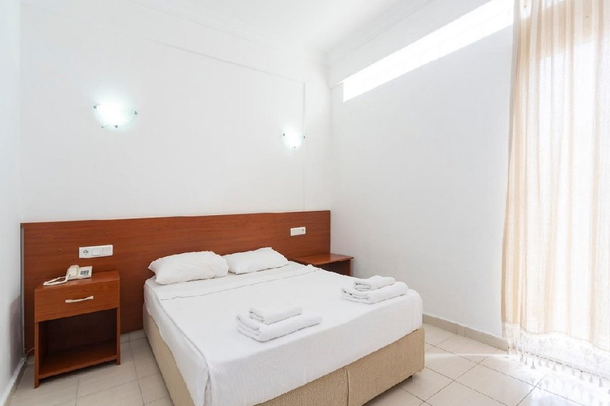 KRISS HOTEL