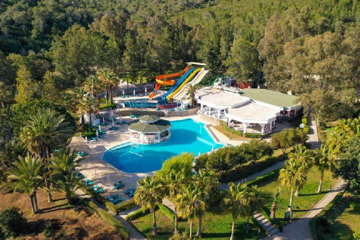 CRYSTAL GREEN BAY RESORT (Guvercinlik)