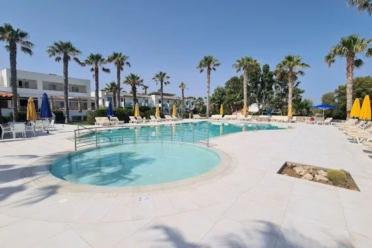 Irina Beach Hotel